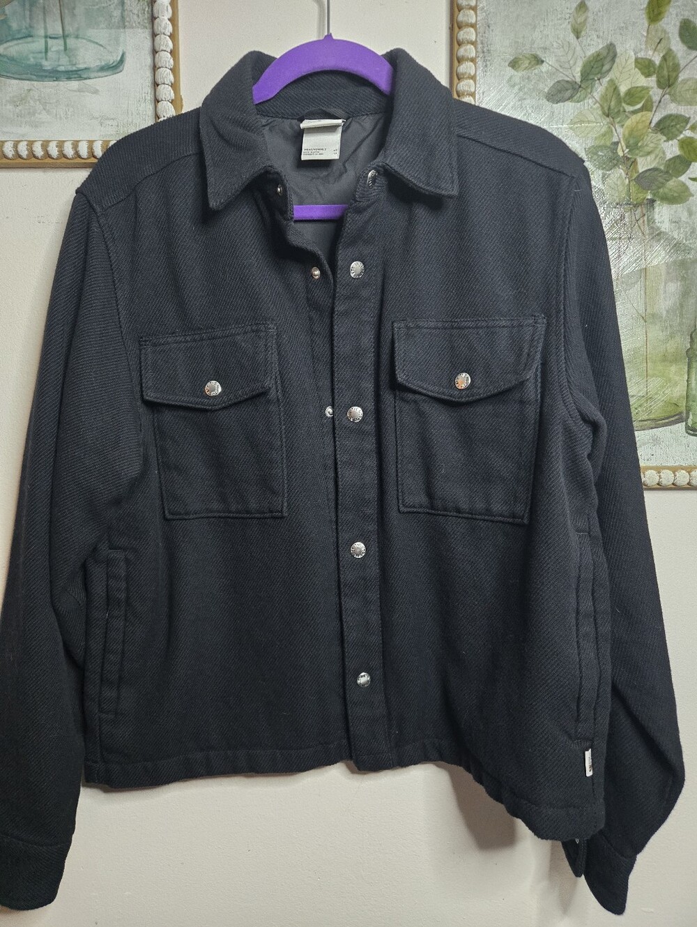 The North Face Men's Black Jacket - Classic Snap-Front Design